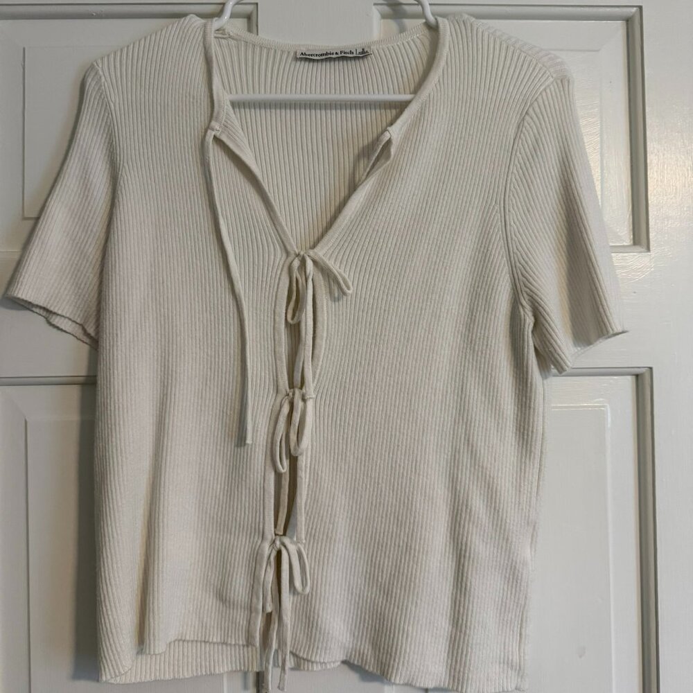 Abercrombie Tie Front Sweater Shirt